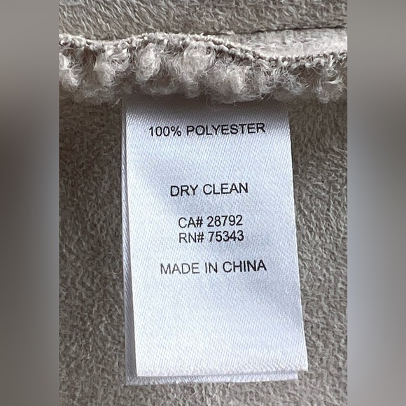 JOIE Teddy OVERSIZED Shacket SHERPA Jacket - Picture 10 of 13